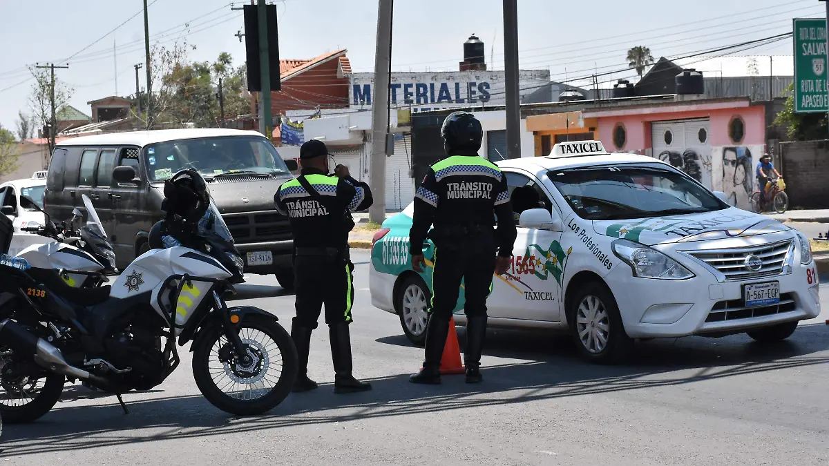 transito y policia vial  (1)